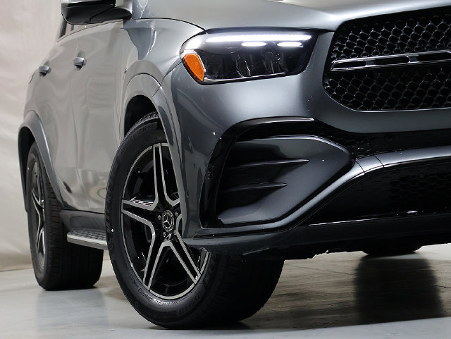 New 2026 Mercedes-Benz GLE 450 4MATIC image 4