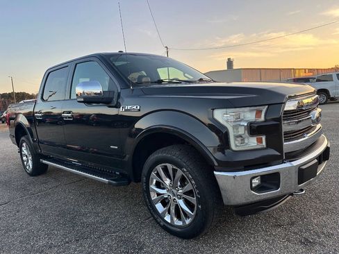 Used 2015 Ford F150 Lariat w/ Equipment Group 502A Luxury image 14