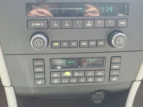 Used 2008 Buick LaCrosse CX image 29