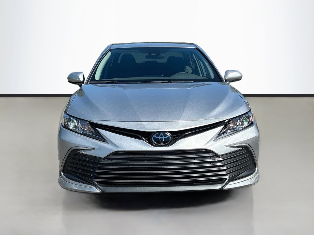 Used 2024 Toyota Camry LE FWD image 2