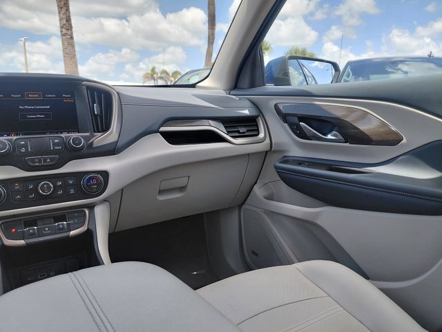 Used 2024 GMC Terrain Denali w/ Denali Premium Package AWD/4WD image 19
