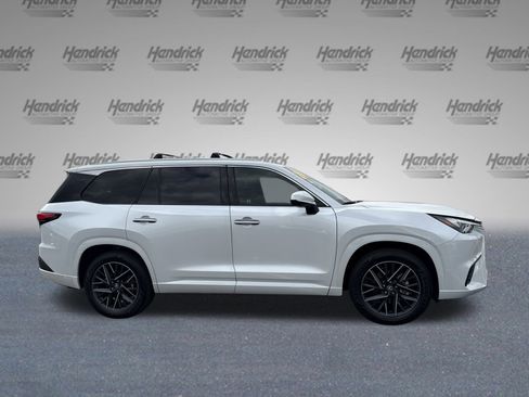 Used 2024 Lexus TX 350 AWD image 11