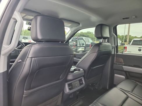 Used 2024 Ford F350 Lariat AWD/4WD image 12