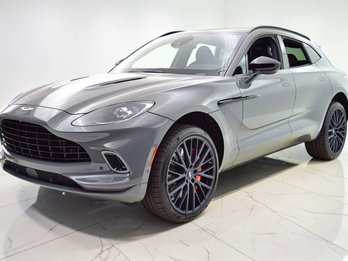 Used 2023 Aston Martin DBX AWD/4WD image 1
