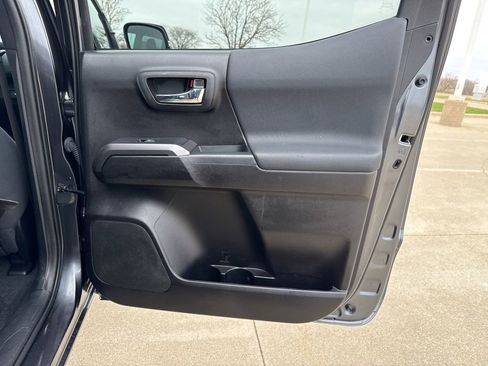 Certified 2021 Toyota Tacoma TRD Sport image 18