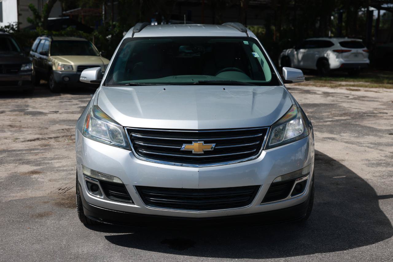 Used 2015 Chevrolet Traverse LT FWD image 17