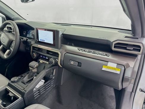 New 2026 Toyota Tacoma SR5 image 28