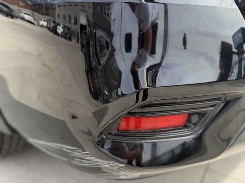 Used 2019 Nissan Sentra SV w/ Special Edition Package image 18