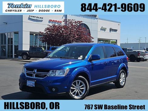 Used 2015 Dodge Journey SXT w/ Flexible Seating Group AWD/4WD image 1