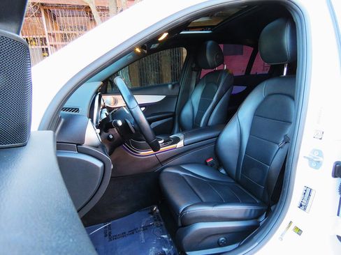 Used 2021 Mercedes-Benz C 300 Sedan image 22