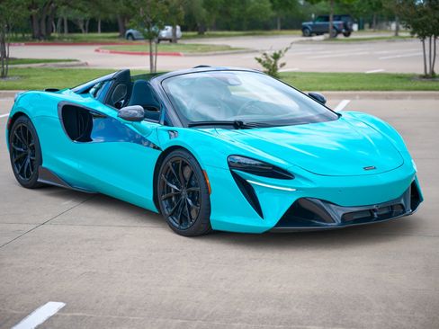 Used 2025 McLaren Artura Spider RWD image 77