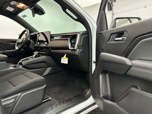 New 2026 GMC Canyon Elevation image 30