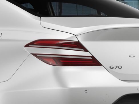 New 2026 Genesis G70 2.5T Prestige image 10