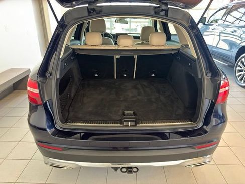 Used 2017 Mercedes-Benz GLC 300 4MATIC image 39