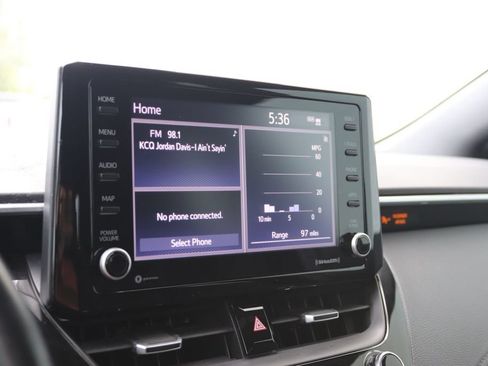 Used 2022 Toyota Corolla SE FWD image 18