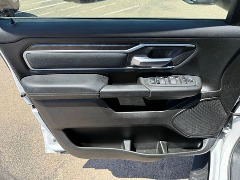 Used 2022 RAM 1500 Big Horn AWD/4WD image 11