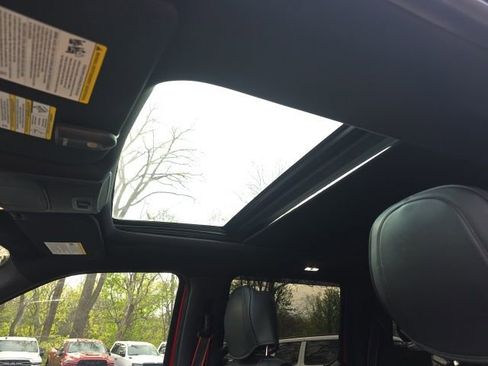 Used 2018 Ford F150 XLT w/ Equipment Group 302A Luxury image 15