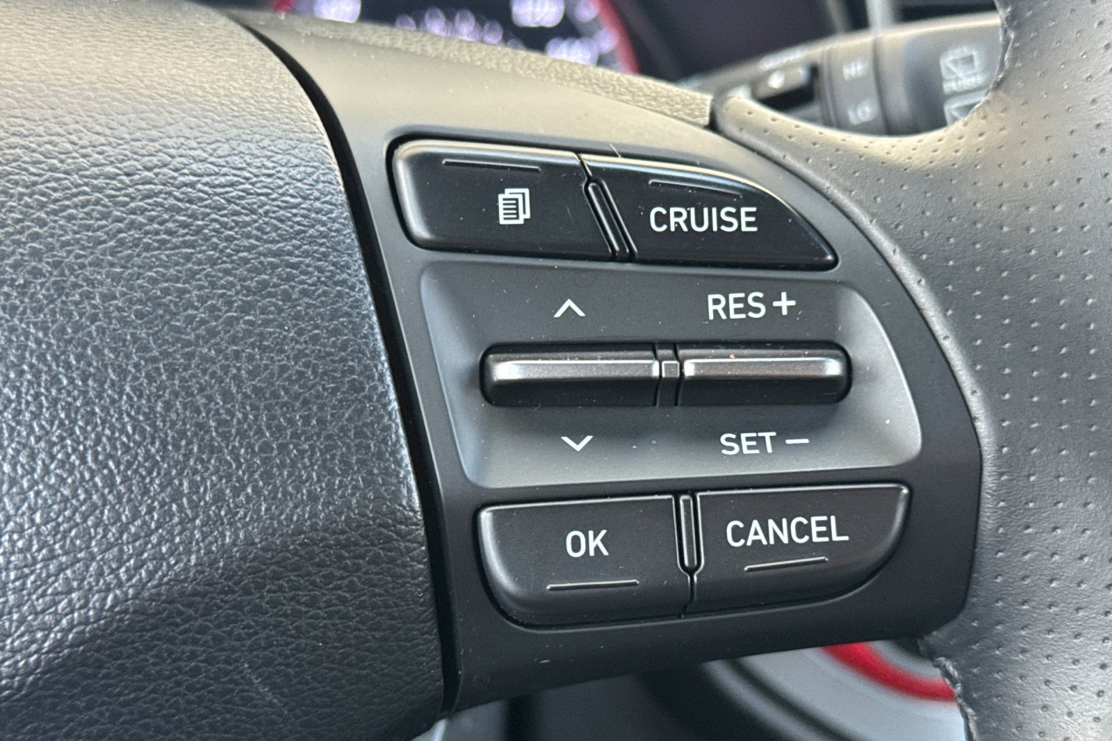 Used 2019 Hyundai Veloster Turbo Ultimate FWD image 27