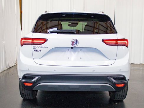 Certified 2022 Buick Envision Essence w/ Technology Package I image 3