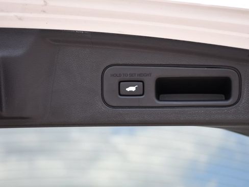 Used 2026 Acura MDX SH-AWD w/ Technology Package image 31