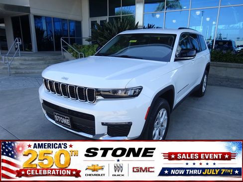 Used 2023 Jeep Grand Cherokee L Limited AWD/4WD image 3