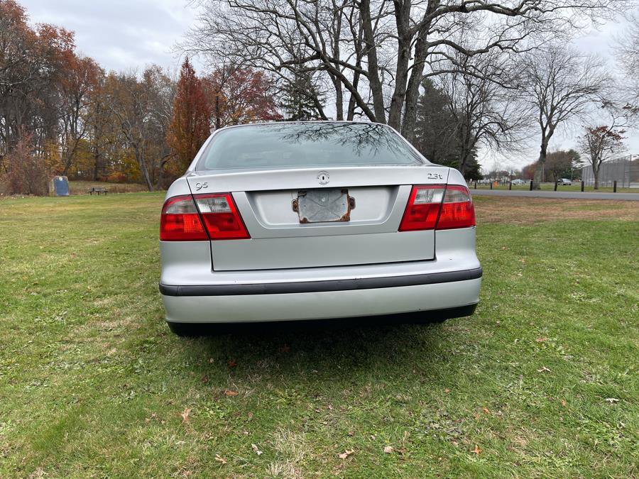 Used 2003 Saab 9-5 Linear FWD image 24