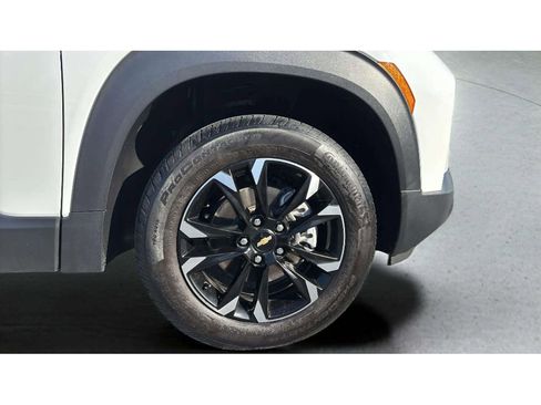 Used 2023 Chevrolet TrailBlazer LT w/ Convenience Package image 22