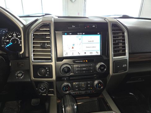 Used 2016 Ford F150 Lariat w/ Equipment Group 502A Luxury image 31