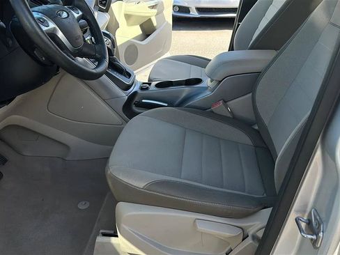 Used 2013 Ford C-MAX SE FWD image 23