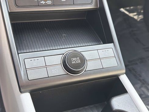 Used 2024 Hyundai Kona SEL FWD image 27