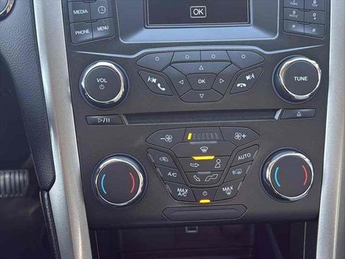 Used 2018 Ford Fusion S image 14