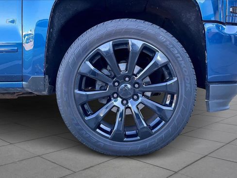 Used 2018 Chevrolet Silverado 1500 LT w/ Texas Edition image 10