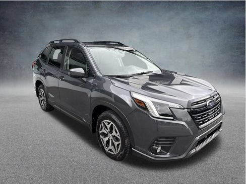 Used 2023 Subaru Forester Premium AWD/4WD image 8