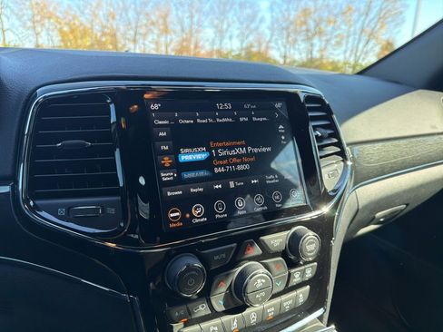 Used 2019 Jeep Grand Cherokee Trailhawk w/ Trailhawk Luxury Group image 30