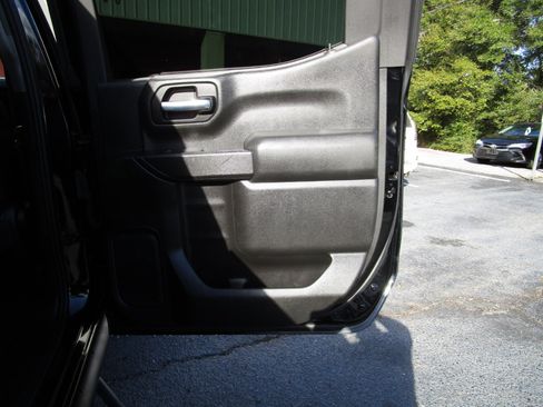 Used 2019 Chevrolet Silverado 1500 LT w/ Texas Edition image 29