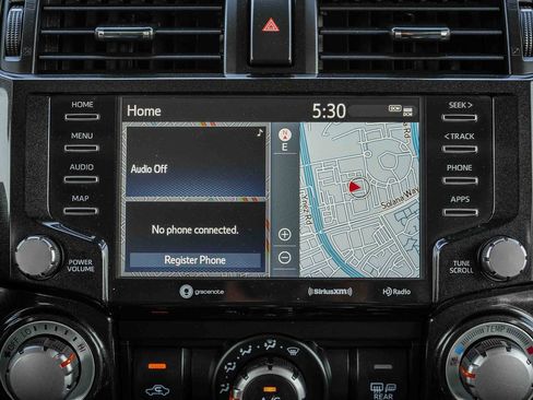 Used 2022 Toyota 4Runner TRD Off-Road Premium AWD/4WD image 17