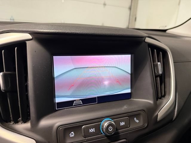 Used 2024 GMC Terrain SLE AWD/4WD image 17