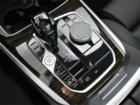 Used 2021 BMW X5 xDrive40i w/ Convenience Package image 13