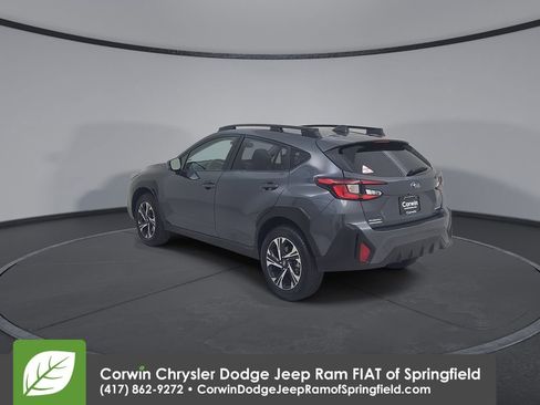 Used 2024 Subaru Crosstrek 2.0i Premium image 11