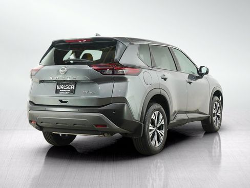 Used 2023 Nissan Rogue SV AWD/4WD image 6