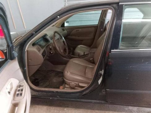Used 1999 Toyota Camry LE FWD image 21