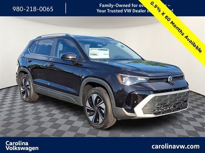 New 2025 Volkswagen Taos SE