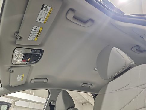 New 2026 Hyundai Tucson SE image 31