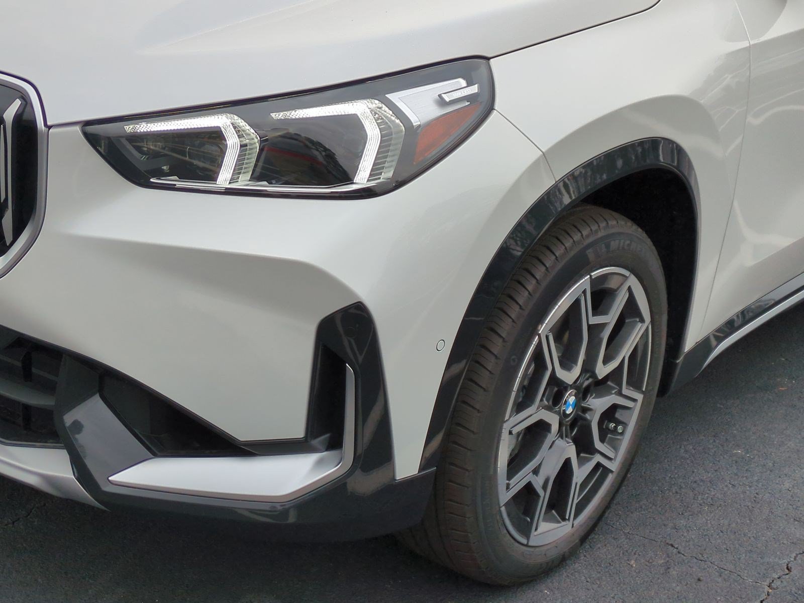 Certified 2026 BMW X1 xDrive28i w/ Convenience Package AWD/4WD image 6