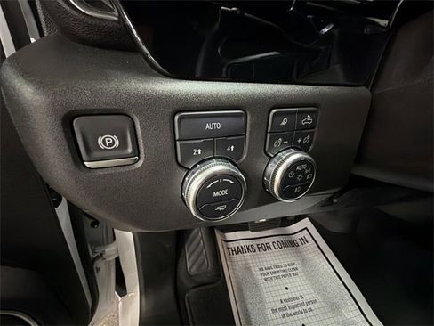 Used 2024 GMC Sierra 1500 SLT image 50
