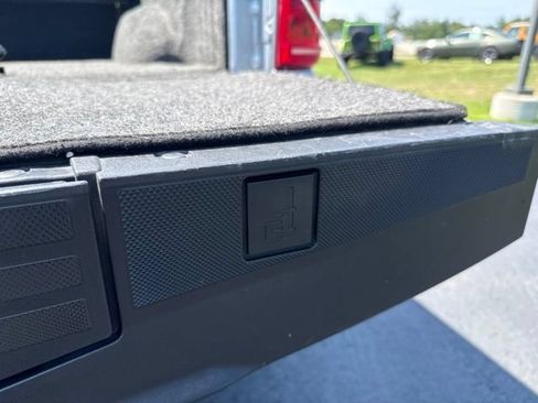 Used 2022 Ford F150 XLT w/ Equipment Group 302A High AWD/4WD image 50