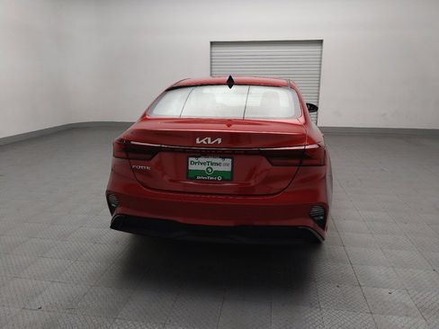 Used 2023 Kia Forte LXS image 7