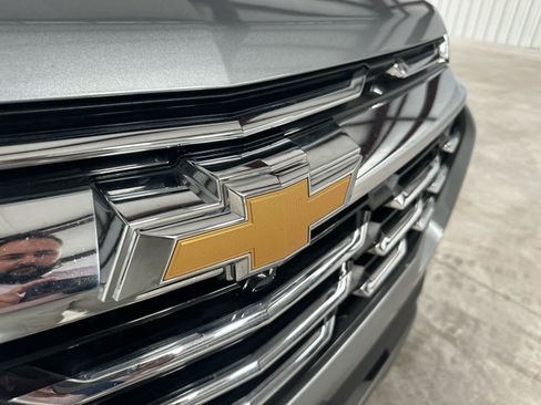 Used 2025 Chevrolet Equinox LT FWD image 9