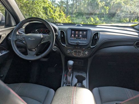 Used 2022 Chevrolet Equinox RS AWD/4WD image 13