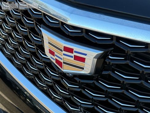 Used 2025 Cadillac XT4 Premium Luxury image 33